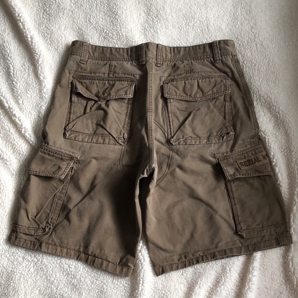 Men’s Old Navy Brown Cargo Shorts - Picture 4 of 9